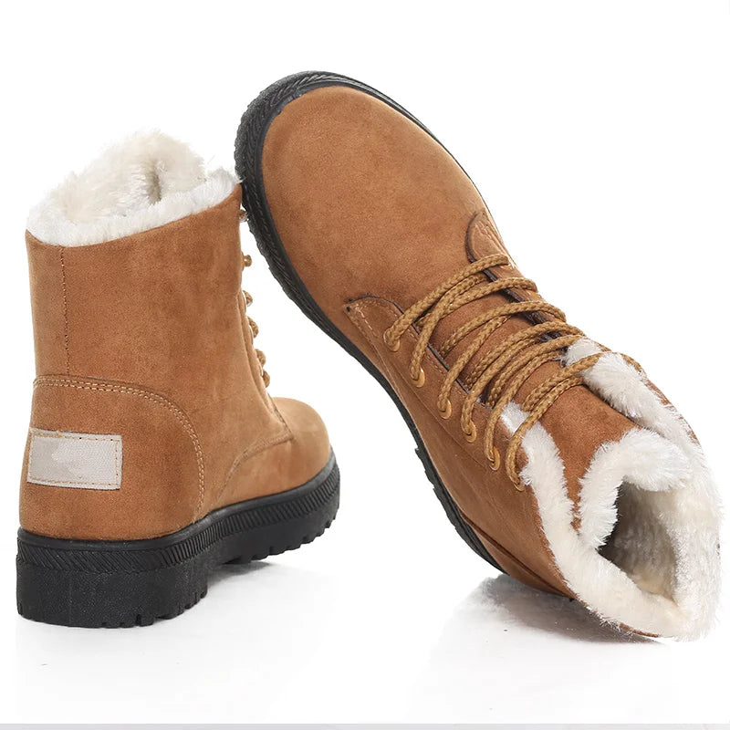 Coturno Feminino de Inverno com Forro Peluciado em Camurça Sintética – Le Vie