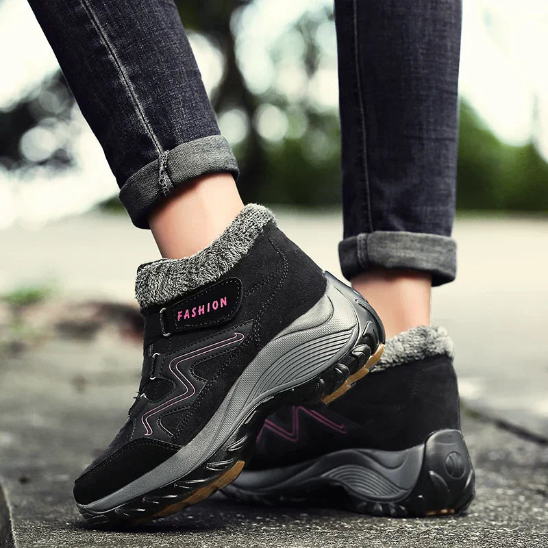 Bota Tênis Feminina de Inverno Impermeável com Forro Peluciado – Conforto e Estilo para Dias Frios