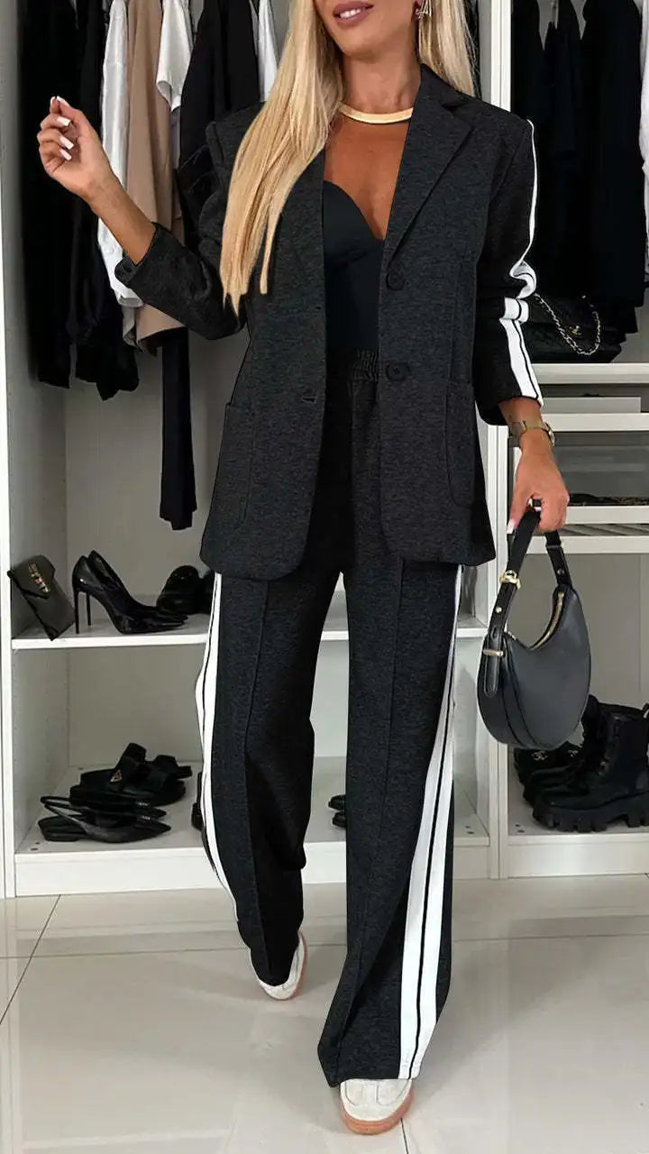 Conjunto Feminino de Blazer Alongado e Calça Reta Esportiva em Malha Estruturada Premium – Le Vie