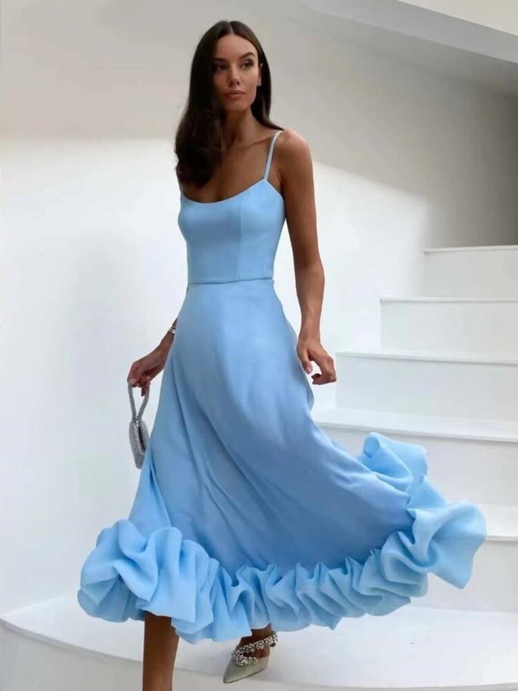 Vestido Longo Lilás com Babados na Barra – Elegância e Delicadeza em Cada Detalhe