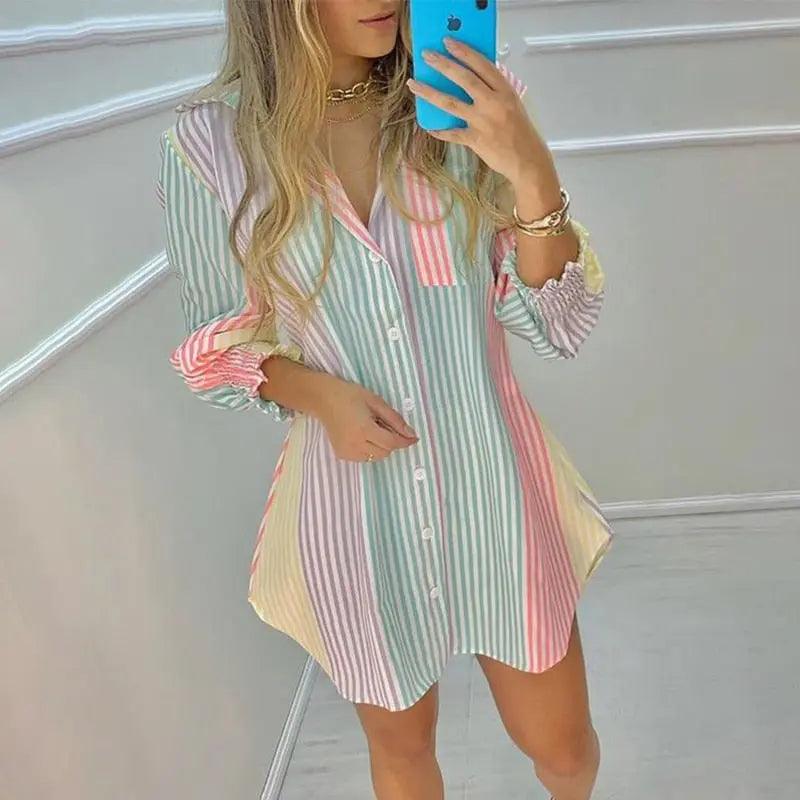 Camisa Feminina Alongada Listrada em Tons Pastel em Tecido Leve – Le Vie