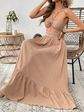 Vestido Longo Listrado com Recorte Frontal e Amarração – Estilo e Frescor para o Verão