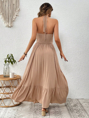 Vestido Longo Listrado com Recorte Frontal e Amarração – Estilo e Frescor para o Verão