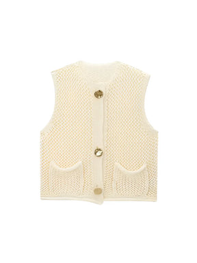 Blusa Feminina em Tricô com Decote Canoa Botões Maxi e Bolsos - Ayla