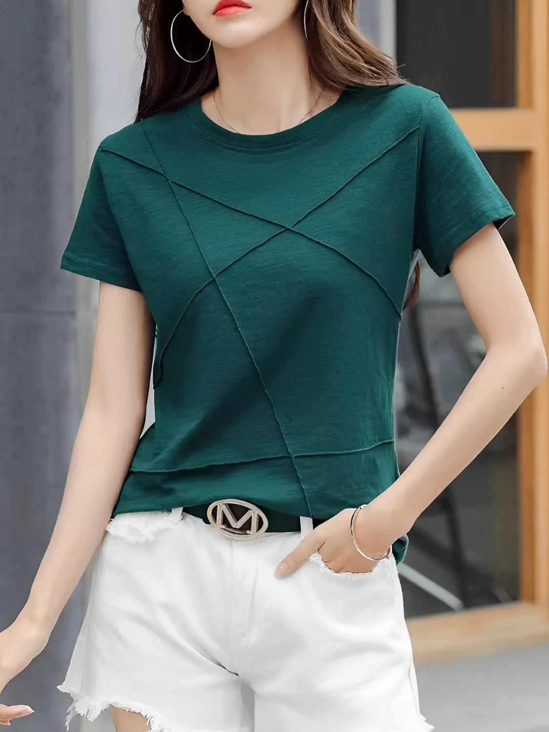 Blusa Feminina Básica com Relevo e Decote Redondo - Lina