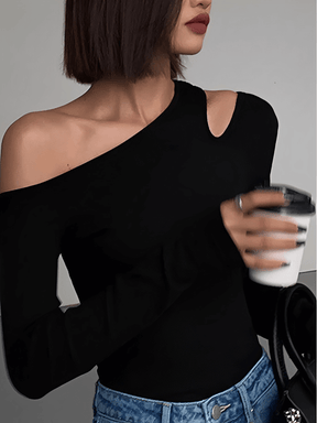 Blusa Feminina de Manga Longa Canelada Com Decote Assimétrico com Recorte no Ombro - Lohany