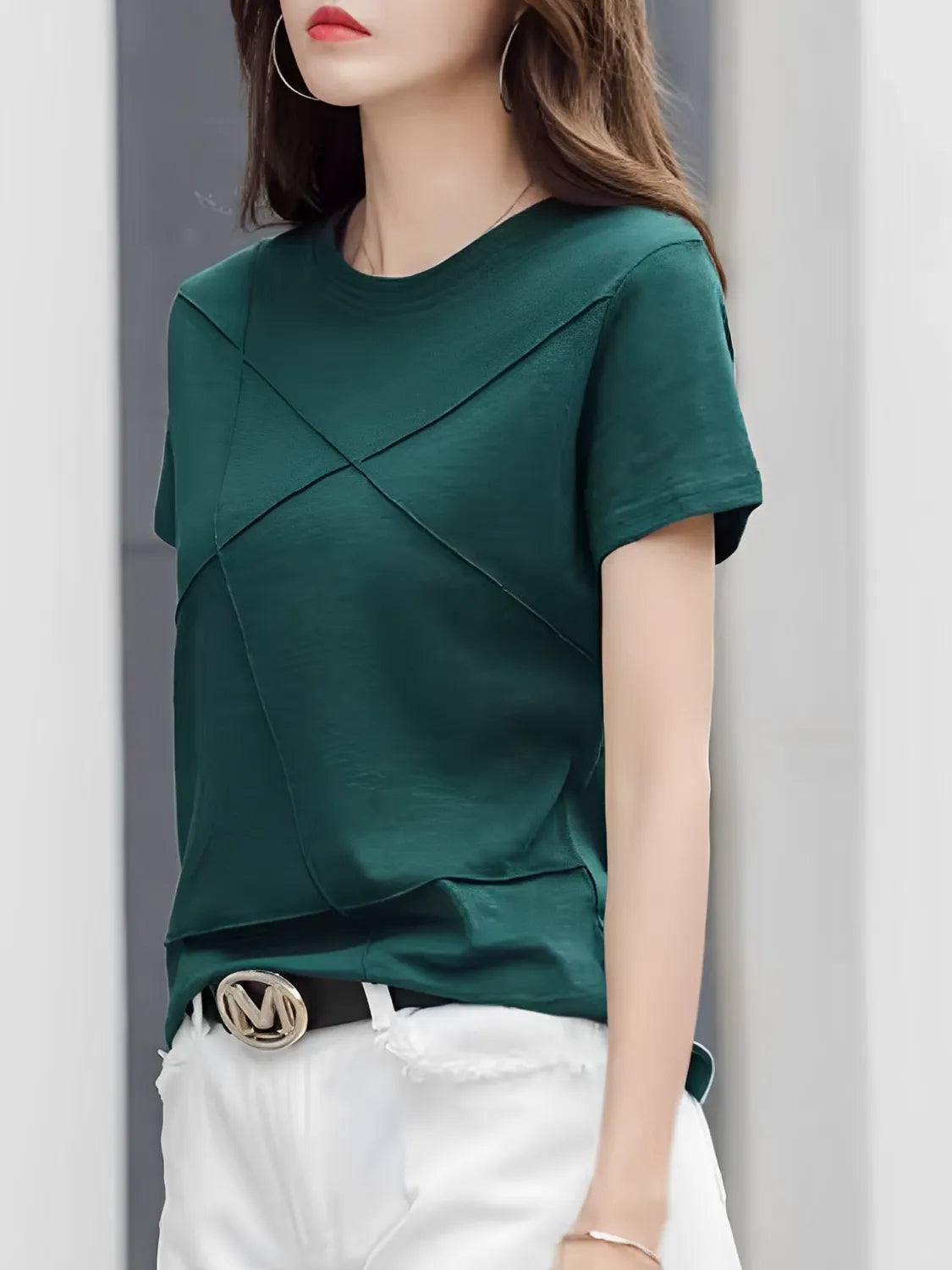 Blusa Feminina Básica com Relevo e Decote Redondo - Lina