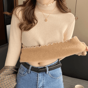 Blusa Peluciada e Canelada com Gola Alta