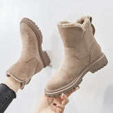 Bota Feminina de Inverno Cano Médio com Forro Peluciado em Camurça Sintética – Le Vie