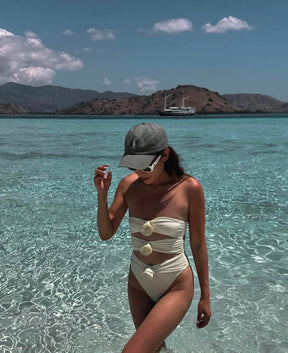 Maiô Elegance Feminino - Modelagem Sofisticada e Confortável para o Verão