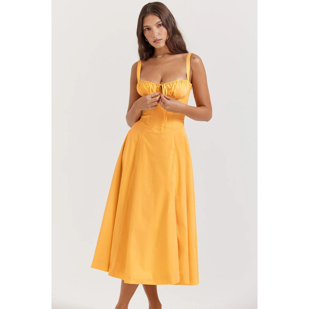 Vestido Midi Feminino com Busto Estruturado e Fenda em Tecido Leve – Le Vie