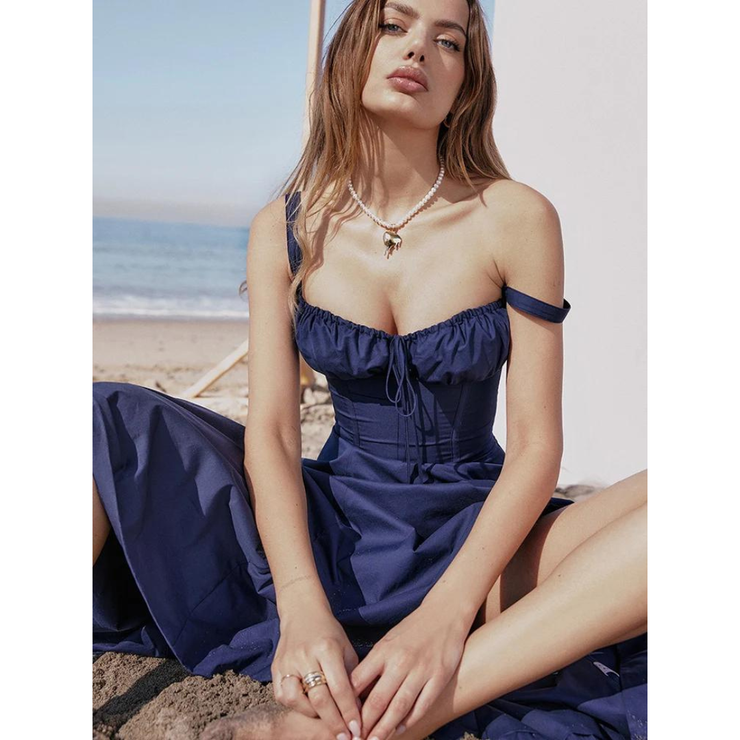 Vestido Midi Feminino com Busto Estruturado e Fenda em Tecido Leve – Le Vie