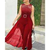 Macacão Longo Vermelho com Cinto e Saia Sobreposta – Elegância e Glamour para Festas e Eventos