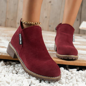Bota Feminina Casual Cano Baixo com Zíper Lateral em Camurça Sintética Ember Black – Le Vie