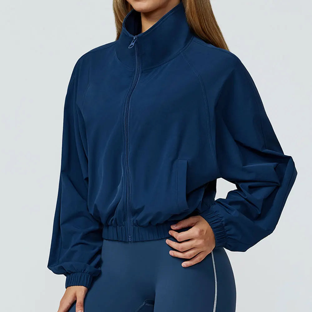 Jaqueta Corta Vento Feminina - Conforto e Estilo para Atividades ao Ar Livre