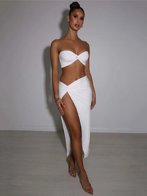 Conjunto Feminino com Top Torcido e Saia Longa Fenda Lateral – Sensualidade e Sofisticação