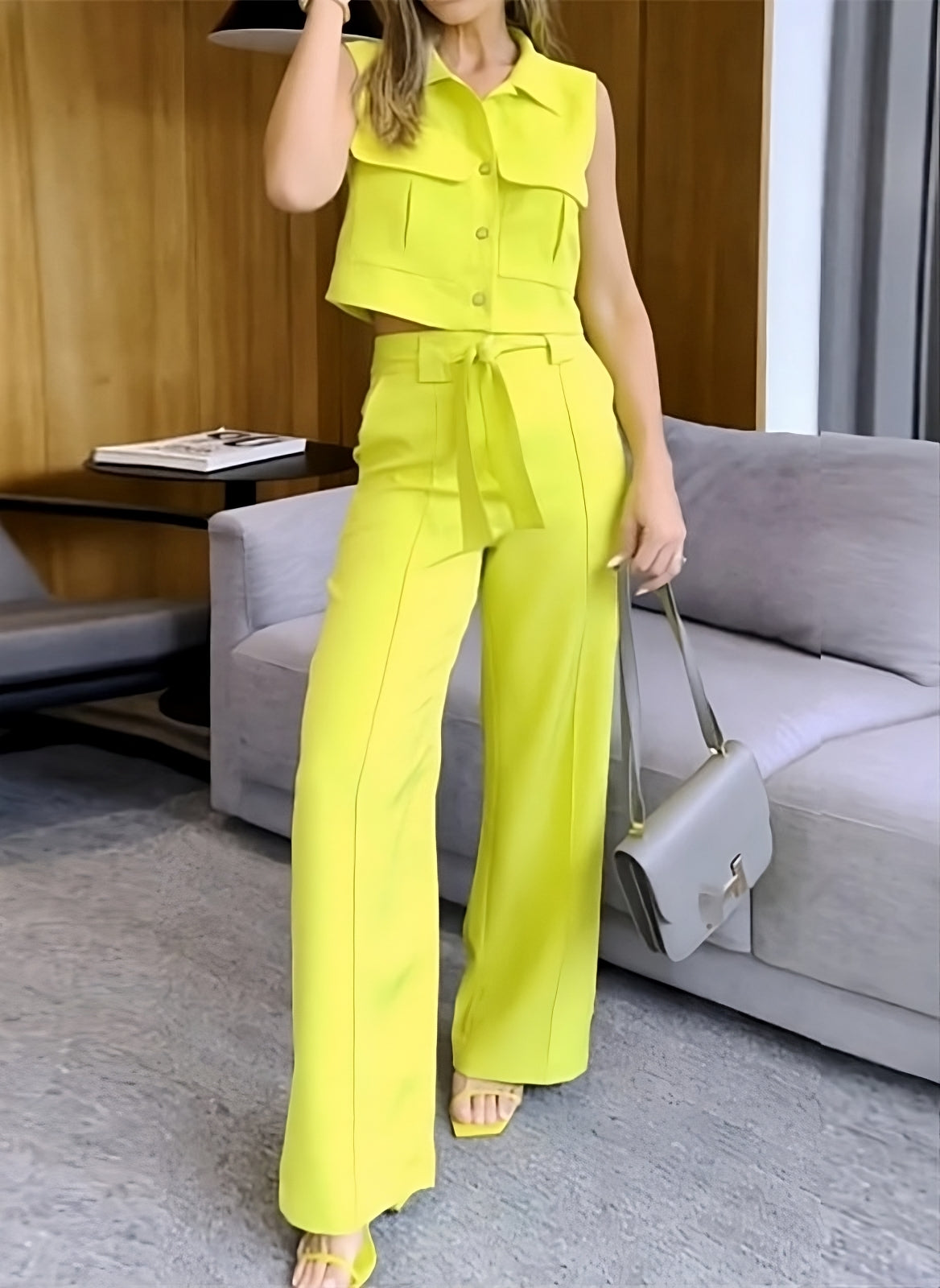 Conjunto Feminino Cropped Social e Calça Pantalona – Elegância Contemporânea