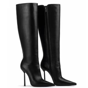 Bota Cano Alto Feminina Salto Fino em Couro Preto