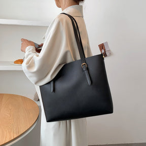 Bolsa Feminina de Cetim para o Dia a Dia – Corino Elegância e Praticidade