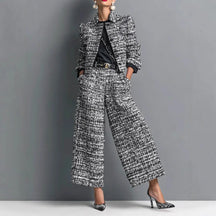 Conjunto Feminino de Jaqueta Curta e Calça Pantalona em Tecido Tweed Premium – Le Vie