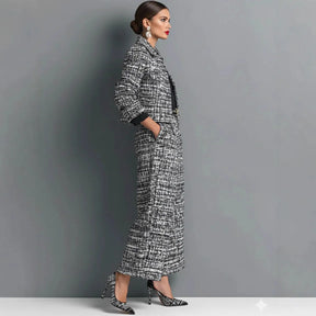 Conjunto Feminino de Jaqueta Curta e Calça Pantalona em Tecido Tweed Premium – Le Vie