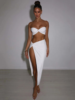Conjunto Feminino com Top Torcido e Saia Longa Fenda Lateral – Sensualidade e Sofisticação