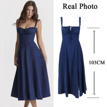 Vestido Midi Feminino com Busto Estruturado e Fenda em Tecido Leve – Le Vie