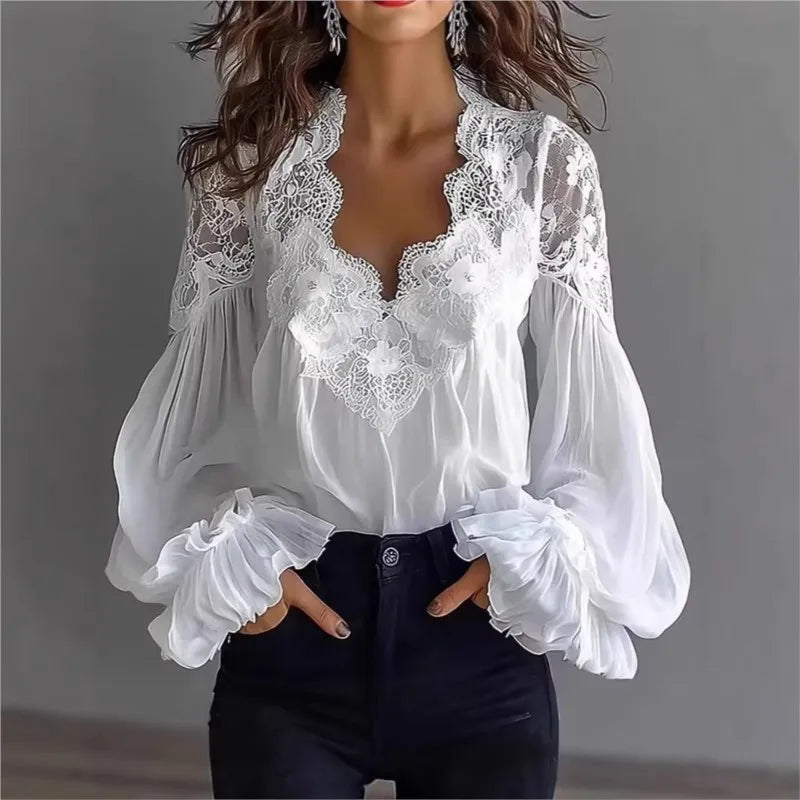 Blusa Feminina com Renda e Manga Bufante Transparente Evasê em Decote V para Primavera e Uso Casual – Le Vie