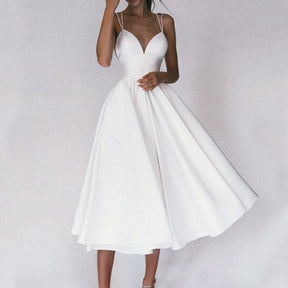 Vestido Longo de Alças Finas com Decote Profundo e Saia Rodada – Elegância e Sofisticação para Momentos Únicos