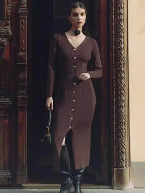 Vestido Longo Feminino em Tricô com Decote V e Fenda Lateral Premium – Le Vie